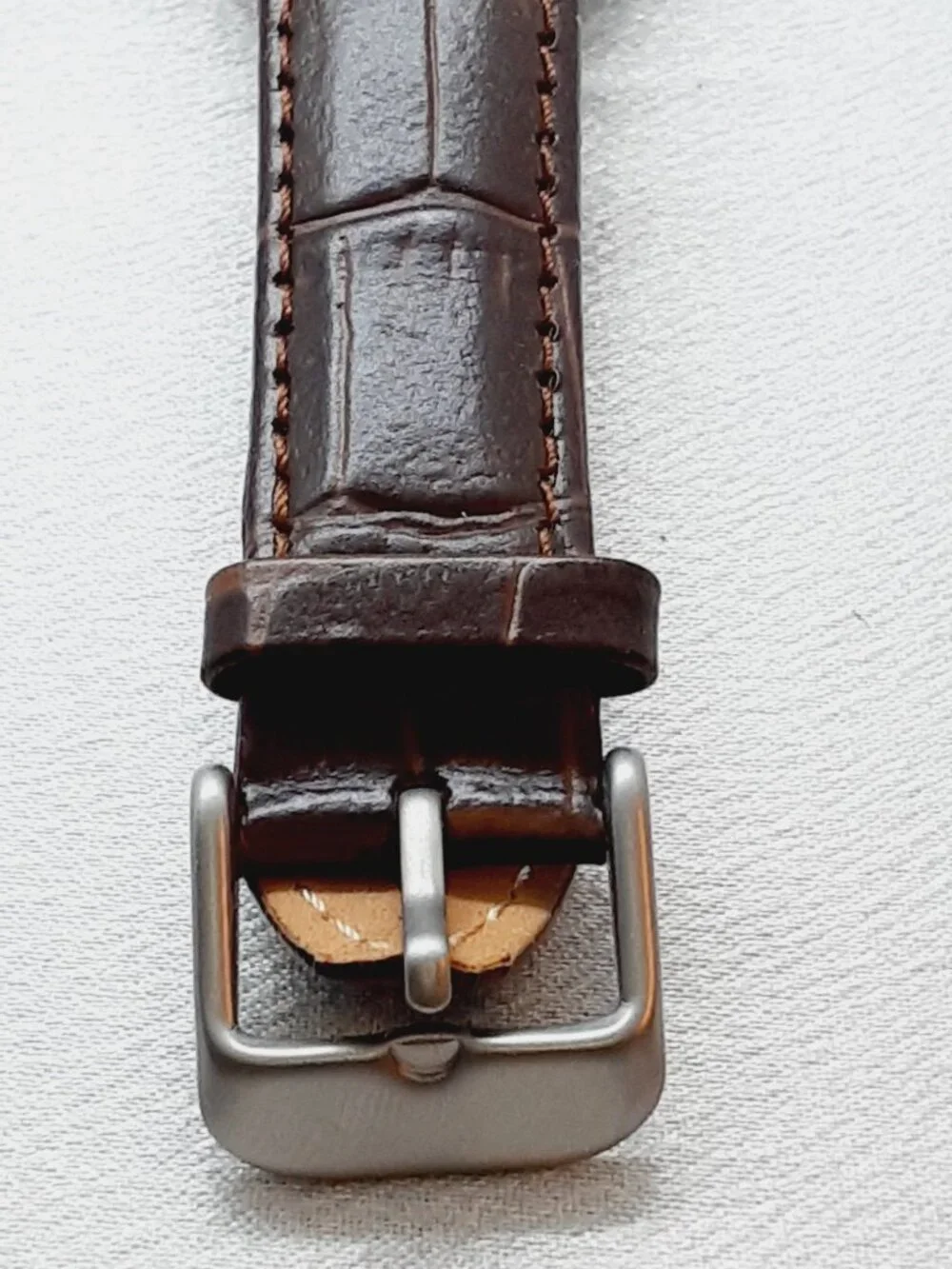 Go Irish!!  NEW Unisex Fighting Irish Leprechaun wrist watch